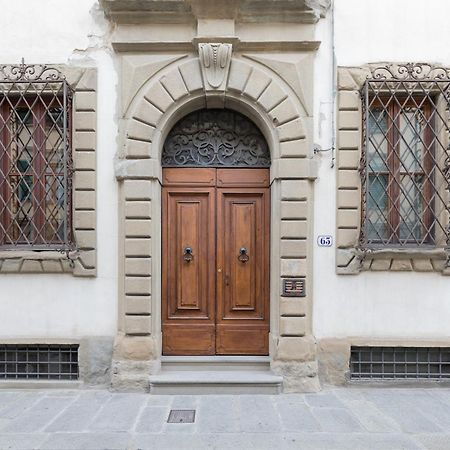 A Touch Of History, In Santa Reparata Florencia Exterior foto